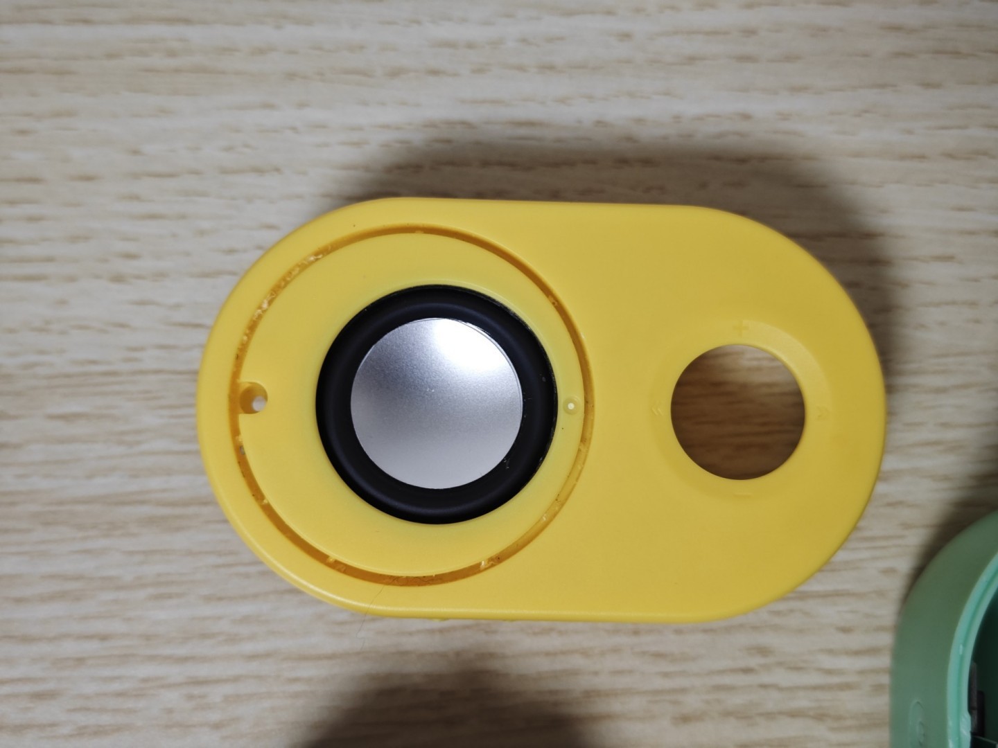 豚小蒙熏听机拆机